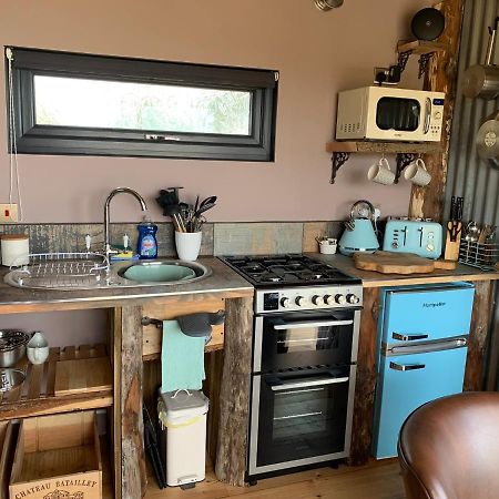 Byre Cottages & Log Cabin Кардиган Екстериор снимка