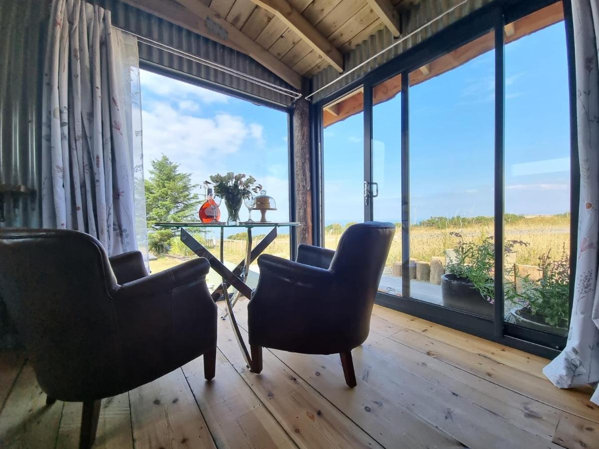 Byre Cottages & Log Cabin Кардиган Екстериор снимка
